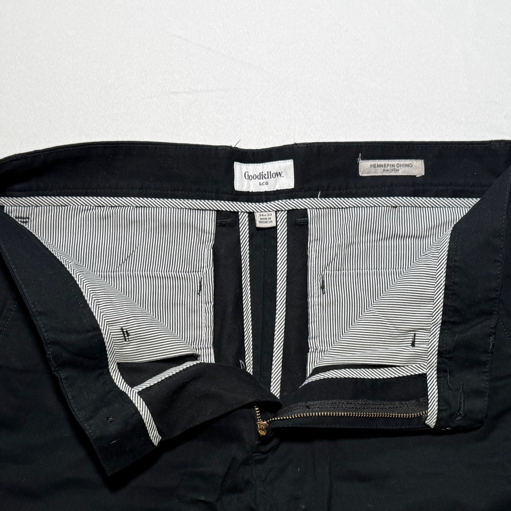 Goodfellow & Co Men's Black Chinos - Picture 2 of 2